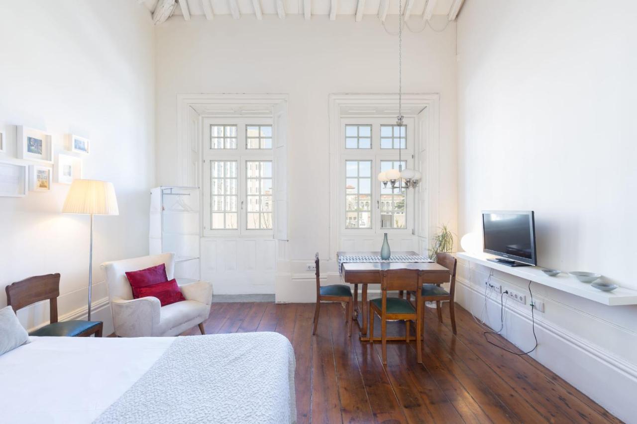 Guestready - Ayres Studio W Balcony Garden Porto Dış mekan fotoğraf