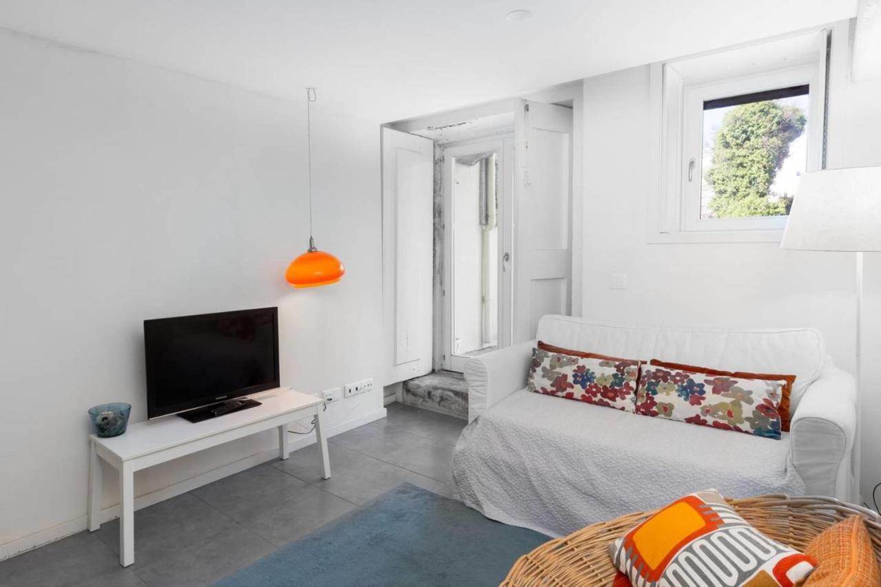Guestready - Ayres Studio W Balcony Garden Porto Dış mekan fotoğraf